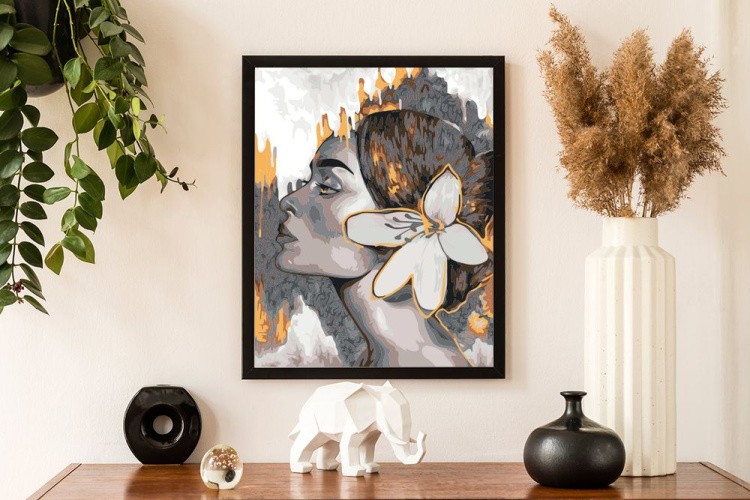 Картина по номерам «Портрет в золоте» — картинка 3