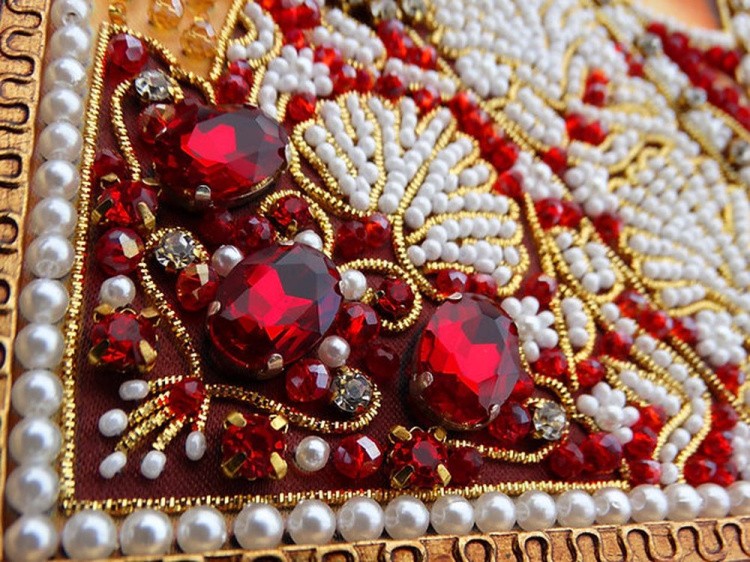 Набор вышивки хрустальными камнями «Казанская (золотая)» — картинка 10