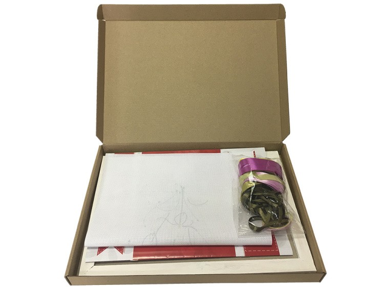 Вышивка лентами «Маленький букет» — картинка 6