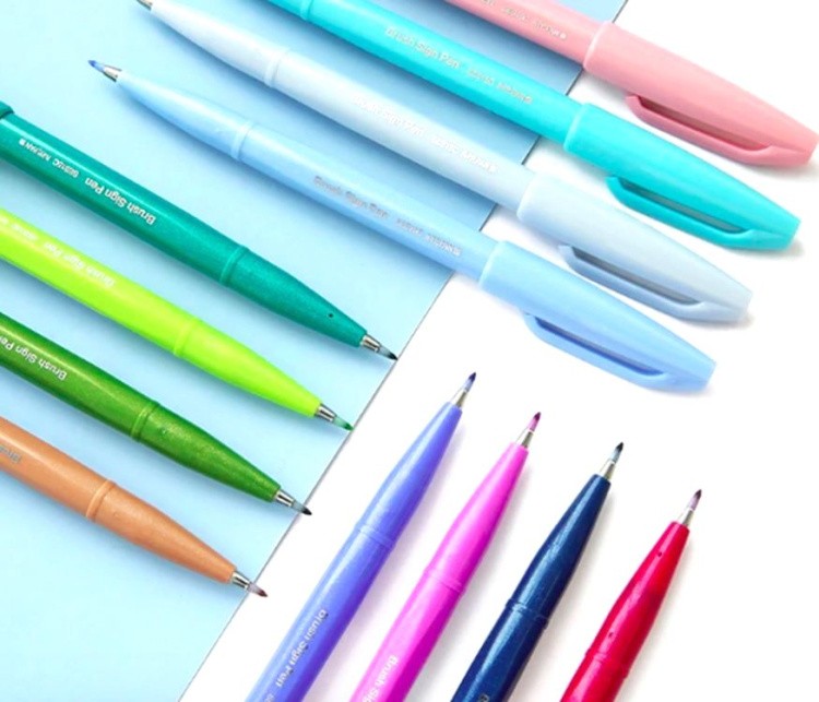 Фломастер-кисть Brush Sign Pen, 2 мм, цвет: голубой, Pentel — картинка 4