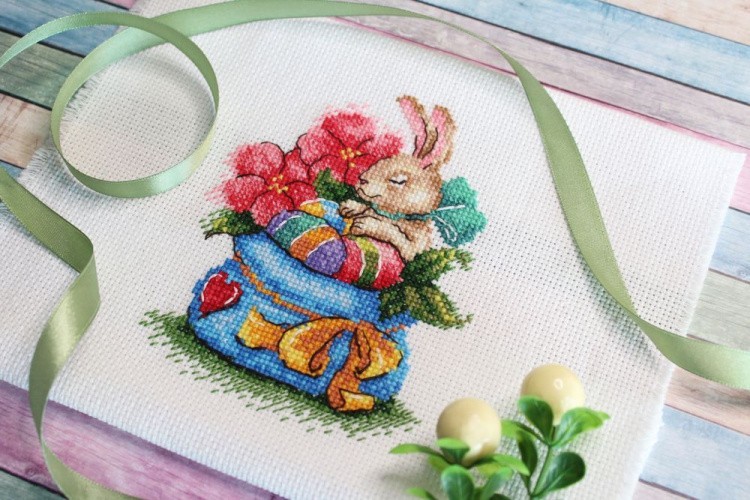 Набор для вышивания «Зайчонок в цветах» — картинка 3