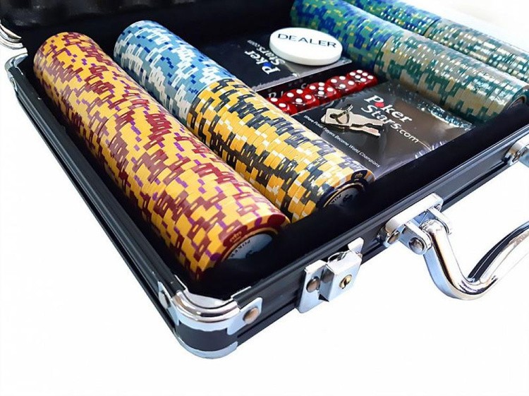 Покерный набор Monte Carlo, 200 фишек (14,5 г) в чемодане — картинка 3