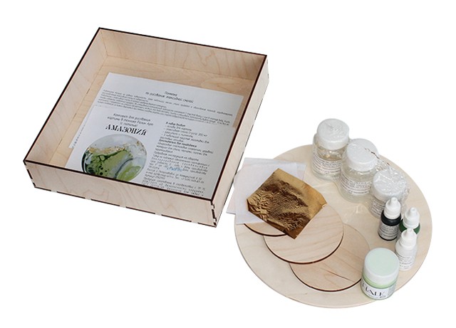 Набор для создания картины эпоксидной смолой Свидание, Чип-Арт — картинка 3