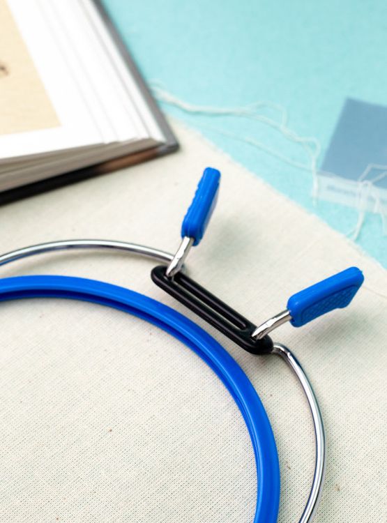 Пяльцы пружинные, диаметр 12,6 см, h-7, цвет: голубой, Nurge — картинка 3