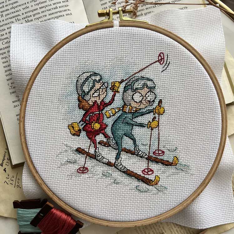 Набор для вышивания «Бабушки-лыжницы» — картинка 2