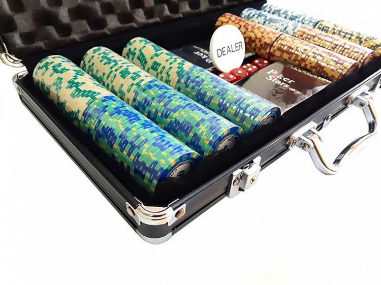 Покерный набор Monte Carlo, 300 фишек (14,5 г) в чемодане — картинка 3