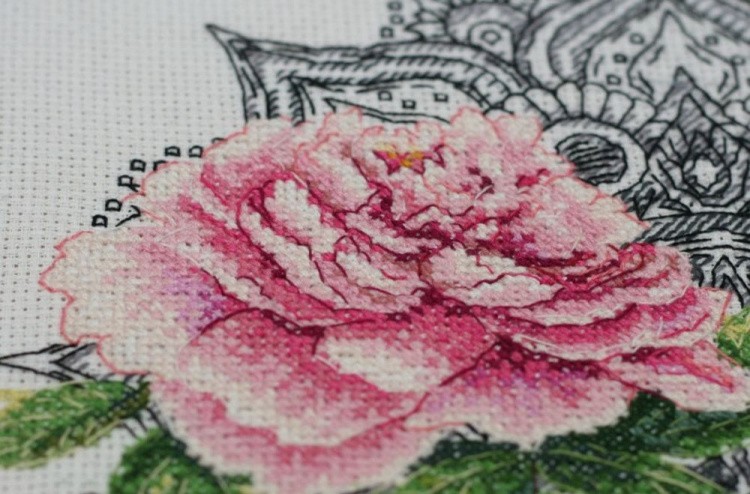 Набор для вышивания «Кружевные пионы» — картинка 4