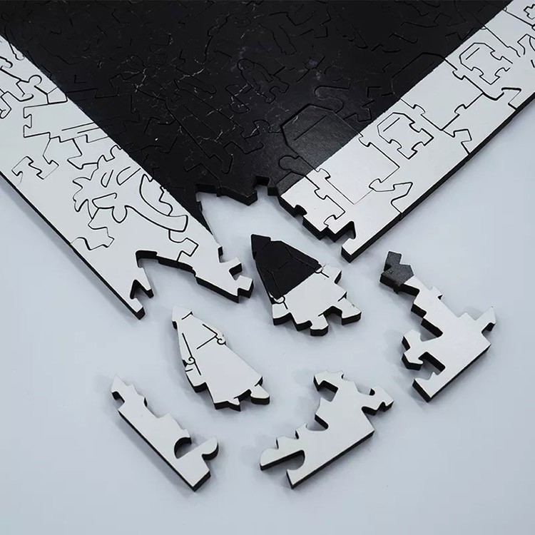 Деревянные пазлы DAVICI «Черный супрематический квадрат» — картинка 5