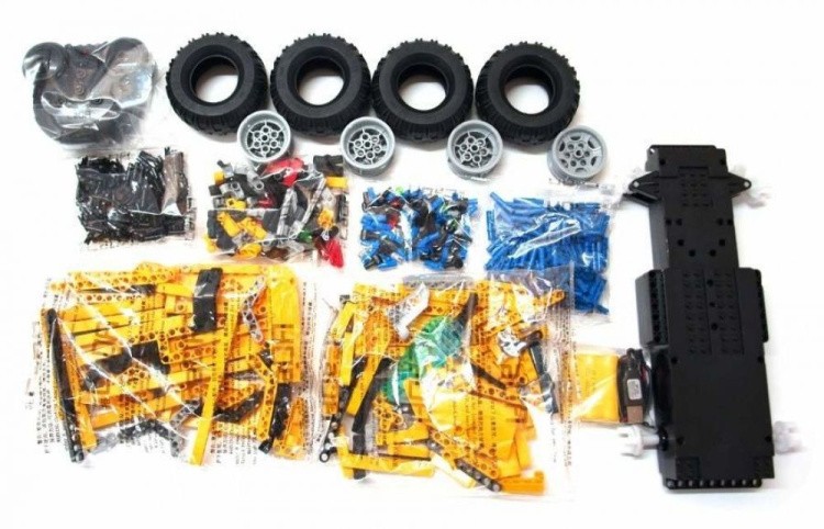 Радиоуправляемый конструктор с мотором Cada Technics Внедорожник - 2.4G
 — картинка 2