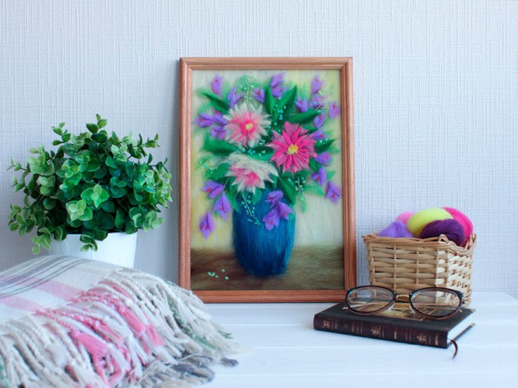 Картина шерстью «Букет с колокольчиками» — картинка 4