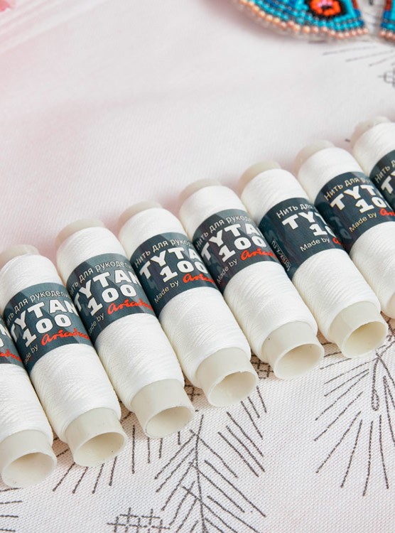 Нить для бисера Tytan 100 м белая, 1 шт. — картинка 4