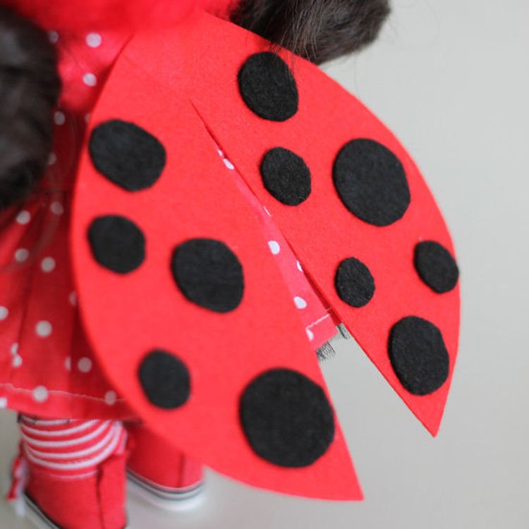 Набор для шитья интерьерной куклы «Флора» — картинка 9