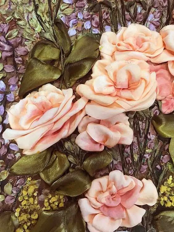 Вышивка лентами «Притяжение» — картинка 3