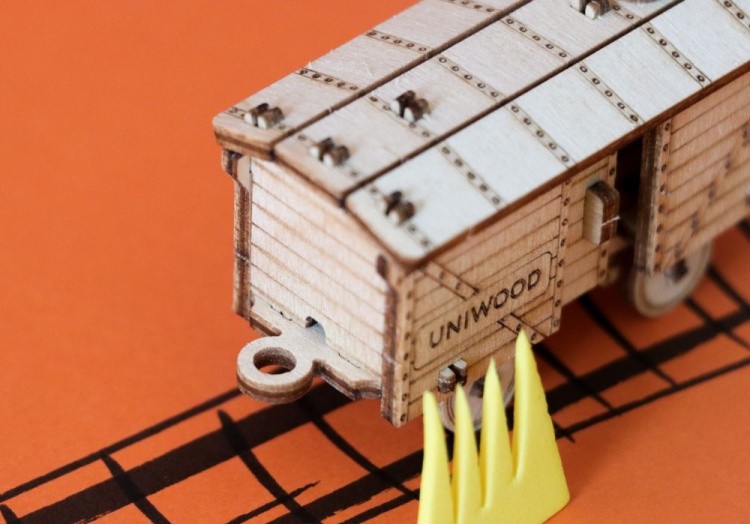 Конструктор из дерева «Товарный вагон» — картинка 3