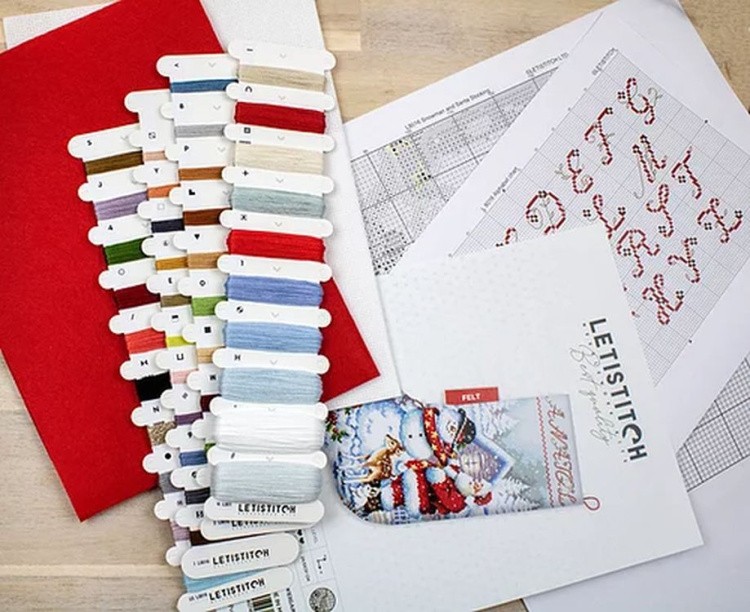 Набор для вышивания «Christmas Tigers Toys kit» — картинка 3