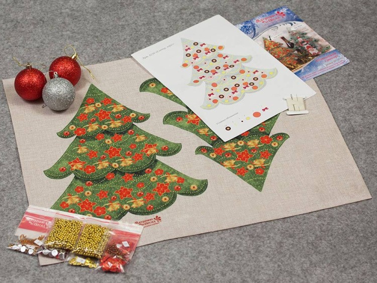 Набор для вышивания «Чехол на бутылку. Елочка, гори!» — картинка 2