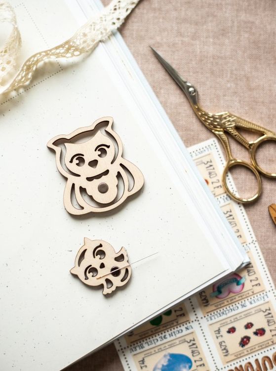 Органайзер для мулине c игольницей «Лесная история. Совушки» — картинка 6