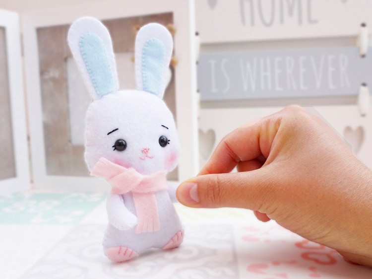 Набор для шитья игрушки «Зайка Лиля» — картинка 2