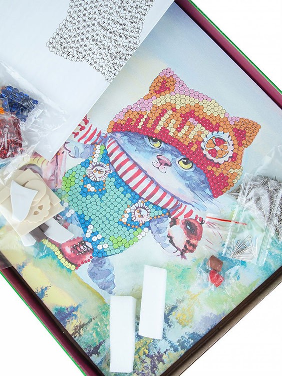 Картина на холсте из пайеток «Озорной котенок» — картинка 4