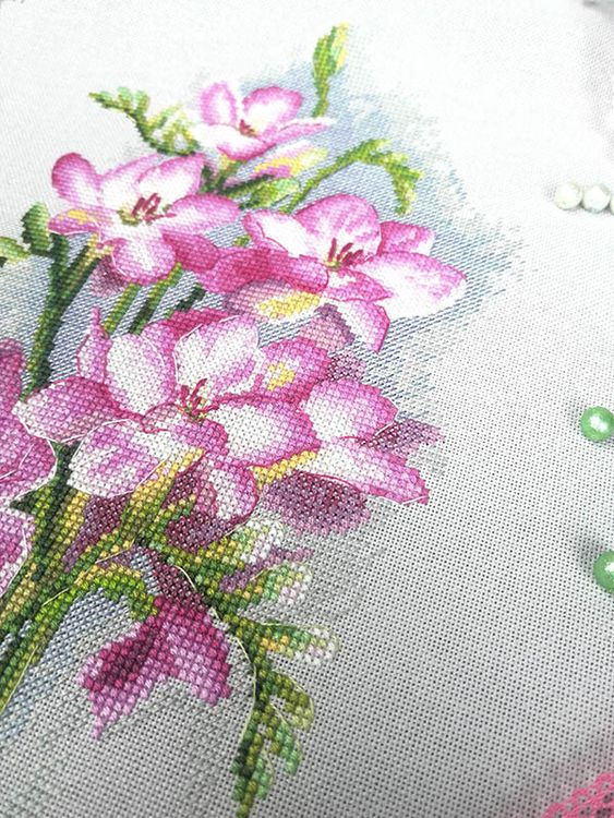 Набор для вышивания «Фрезии» — картинка 2