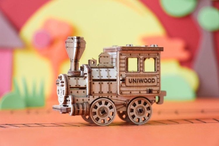 Конструктор из дерева «Паровоз», UNIWOOD — картинка 2