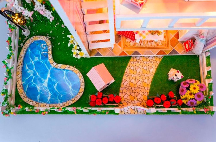 Набор для создания миниатюры (румбокс) «Коттедж с бассейном» — картинка 8