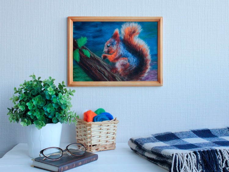 Картина шерстью «Белка» — картинка 4
