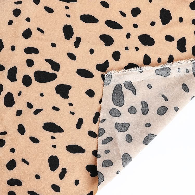 Ткань Софт, 5 м x 150 см, 105 г/м², цвет: бежевый, животный принт, TBY — картинка 3