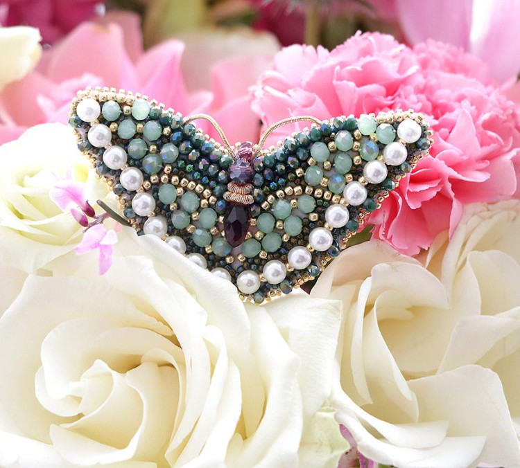 Набор для вышивания «Брошь. Бабочка Нефрит» — картинка 5