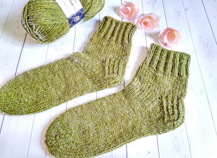 Пряжа Пехорка Носочная (274), серо-бежевый 5 шт. по 100 г — картинка 2