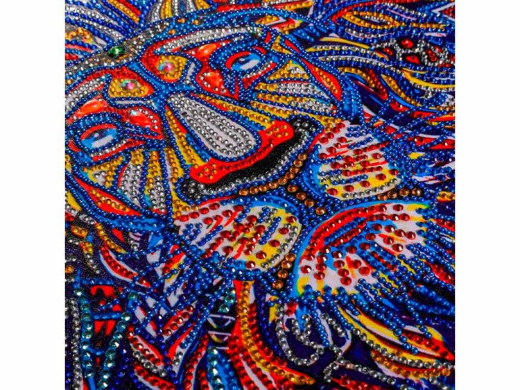 Алмазная вышивка 5D «Искрящийся лев» — картинка 2