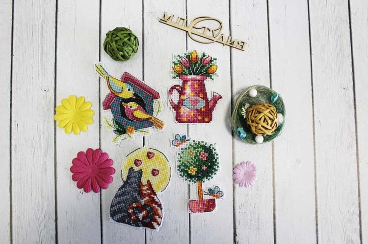 Набор для вышивания «Времена года. Весна. Магниты» — картинка 2