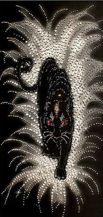 Вышивка Образа в каменьях «Черная пантера»
