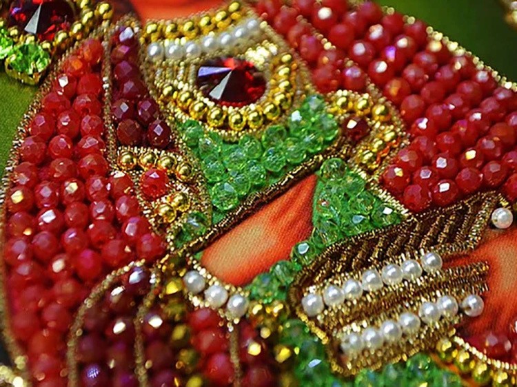 Набор вышивки хрустальными камнями «Святой Пантелеймон» — картинка 4