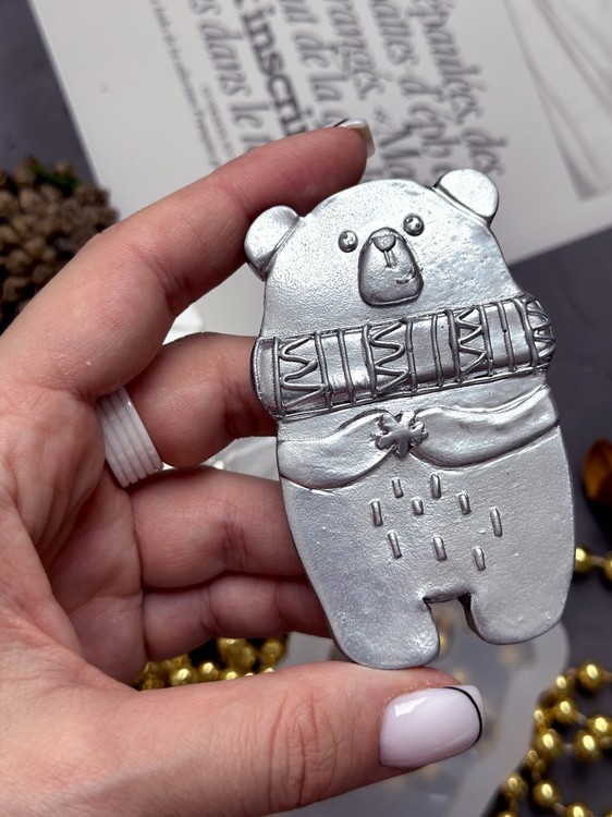 Силиконовый молд - Мишка с шарфом, 9x6см, 1 шт. — картинка 2