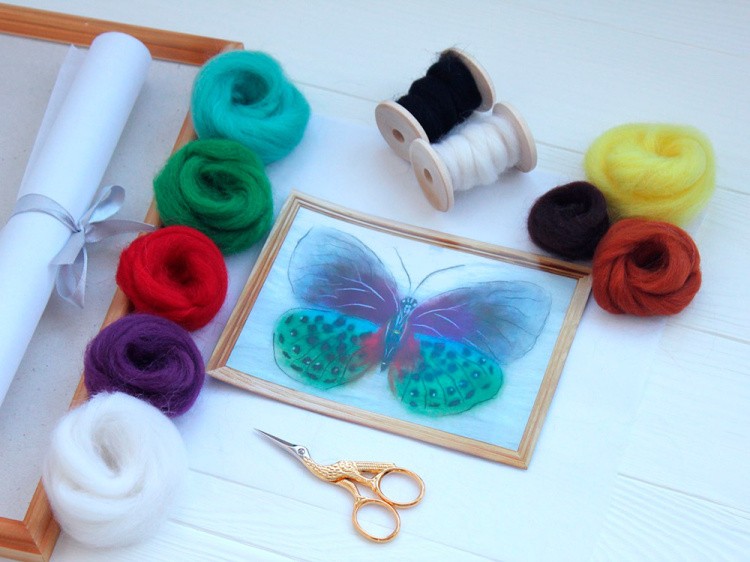 Картина шерстью «Бабочка Баттерфляй» — картинка 2