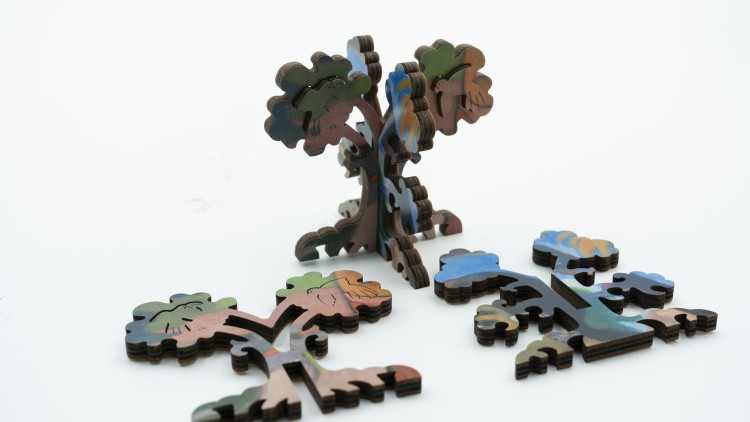 Деревянные пазлы DAVICI «Женщина, держащая плод» Поля Гогена — картинка 6