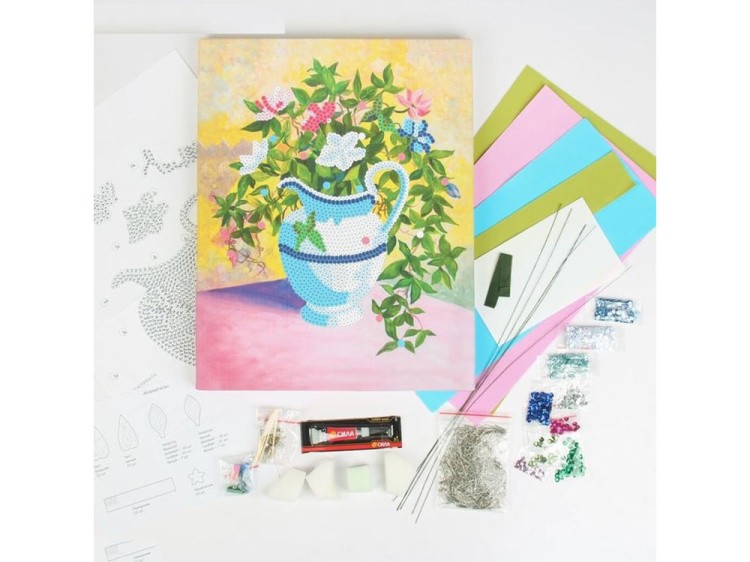 Картина на холсте из пайеток «Клематисы» — картинка 3