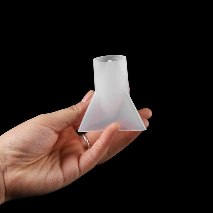 Силиконовый молд - Пирамида 3 грани, 5 см, 1 шт. — картинка 4