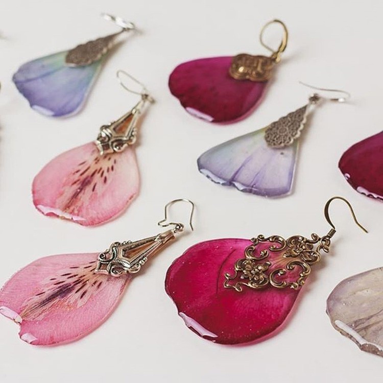 УФ-чувствительная смола Artline UV-resin (однокомпонентная), 50 г + УФ-фонарь — картинка 5