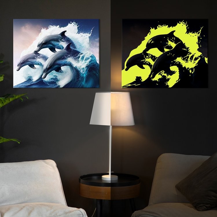 Картина по номерам со светящейся краской «Дельфины в море» — картинка 2
