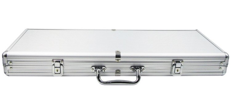 Покерный набор Royal Flush, 500 фишек, 11,5 г, с номиналом, в алюминиевом чемодане — картинка 2