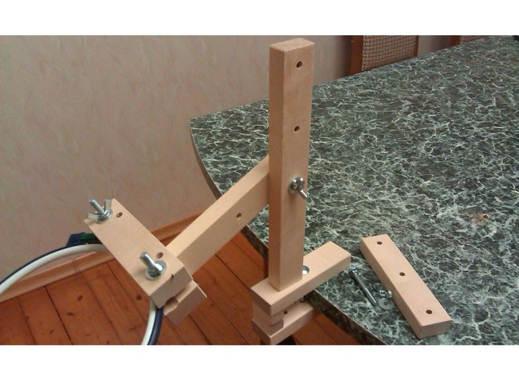 Мини-держатель для пялец кресельный — картинка 2