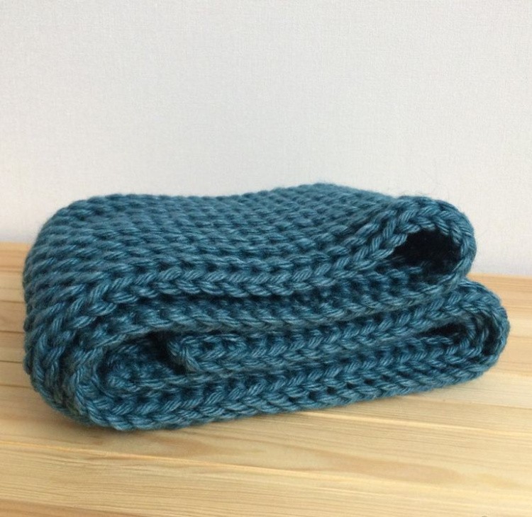 Пряжа Пехорка Молодежная (573), т.изумруд, 5 шт. по 200 г — картинка 2