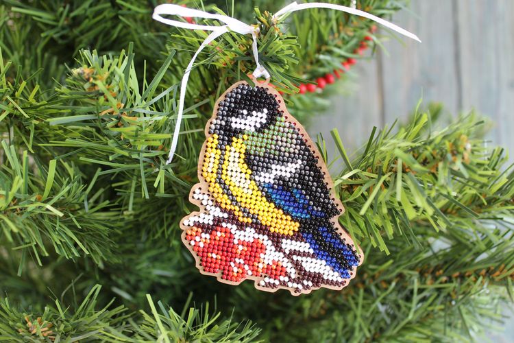 Набор для вышивания «Ёлочная игрушка. Синица» — картинка 4