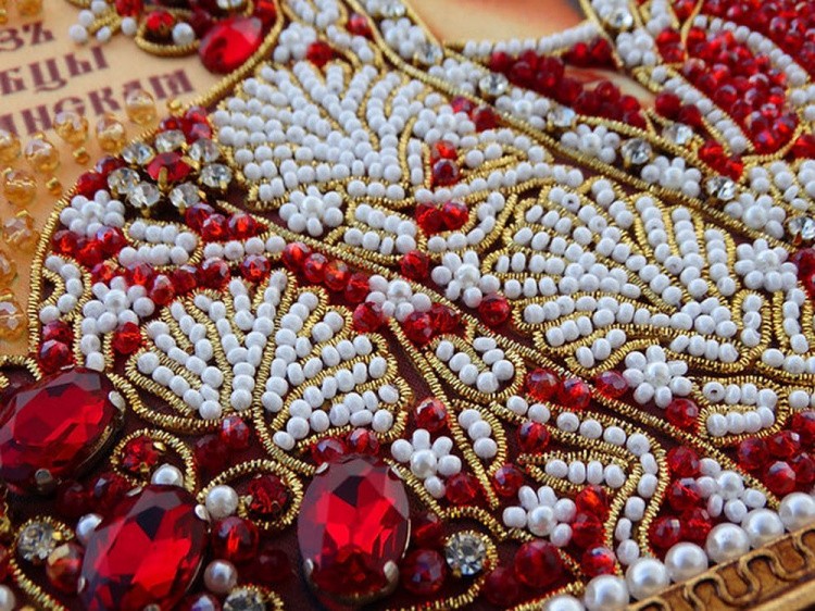 Набор вышивки хрустальными камнями «Казанская (золотая)» — картинка 3