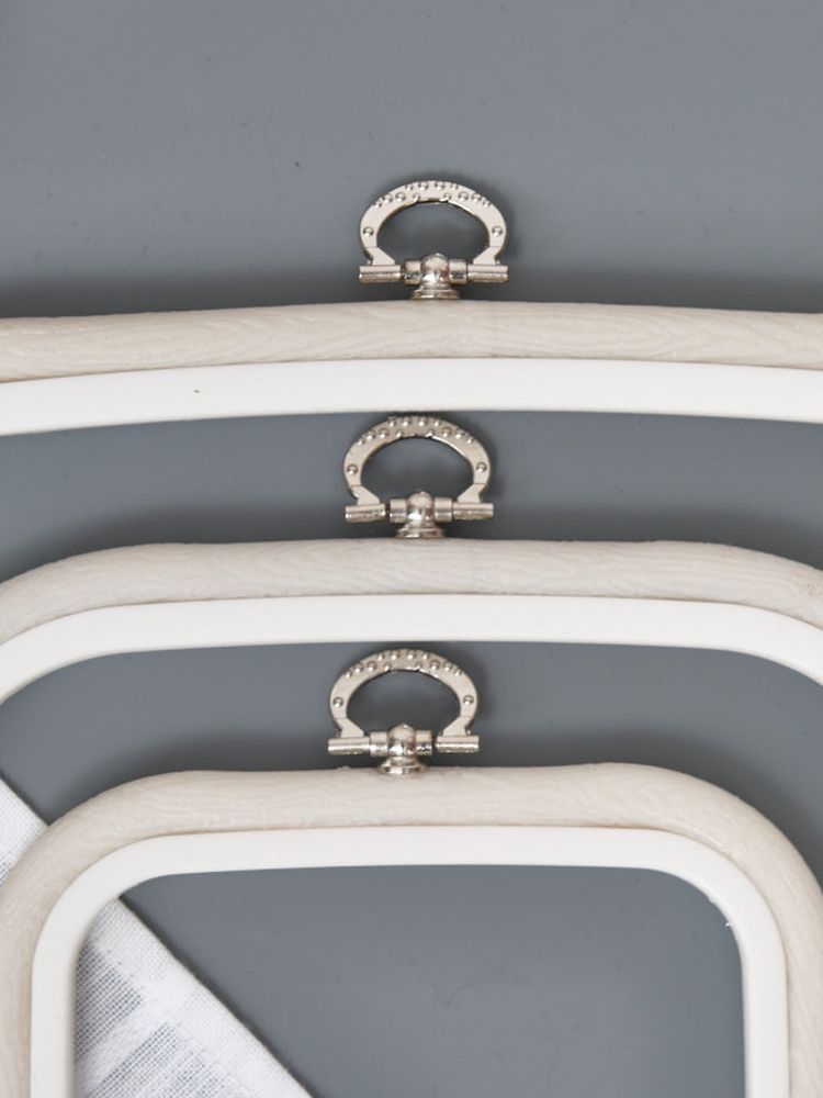 Пяльцы-рамка каучуковые 23х25 см, высота 10 мм, цвет: белый, Nurge — картинка 2