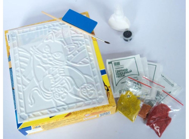 Витражная фреска «Кошка с клубком» — картинка 2