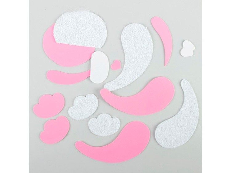 Часы из фоамирана «Зайка в лейке» — картинка 5