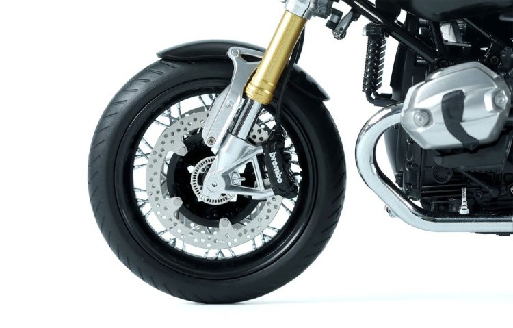 Сборная модель мотоцикла «BMW R nineT (Pre-colored Edition)», пластик, масштаб 1:9, MENG — картинка 12